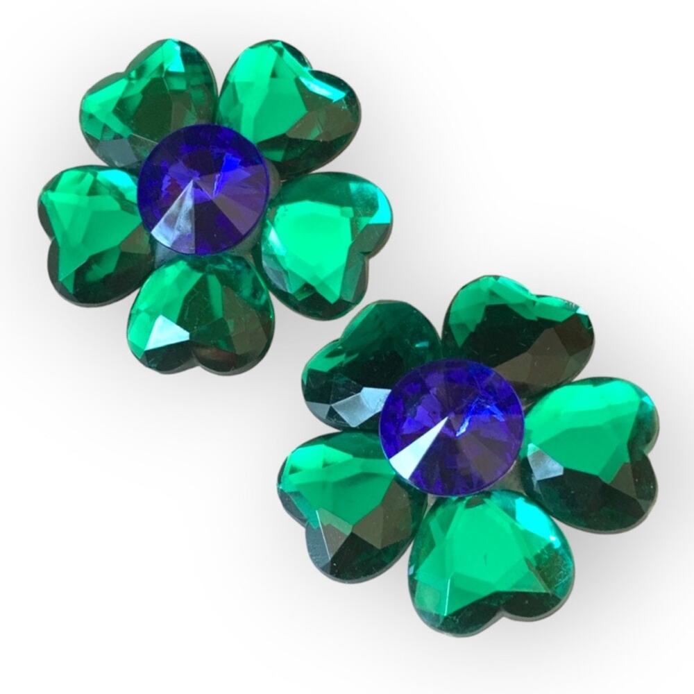 Gorgeous huge emerald green rhinestone flower clip-on earrings